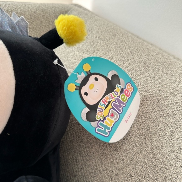Nwt 14" Sunny the Bee Hugmees Hug Mee Kellytoy Squishmallow Butterfly Eatser HTF - Picture 2 of 4